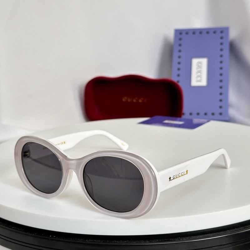 Gucci Sunglasses 323